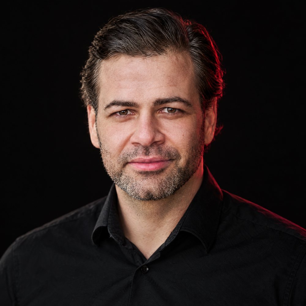 Profile headshot of Thomas Pohle